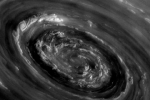 Huge Saturn Vortex: Cassini Probe Captures Swirling Storm [PHOTOS]